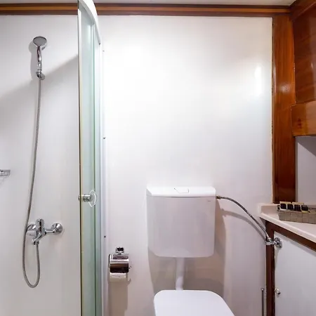 Bateau-hôtel Anna Marija Split